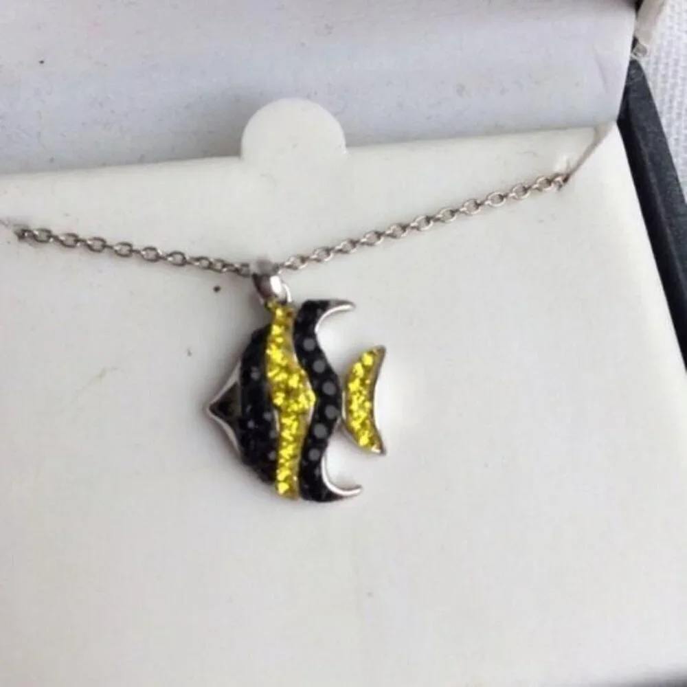 NEW Black & Yellow CZ Crystal Fish Necklace - Picture 6 of 6